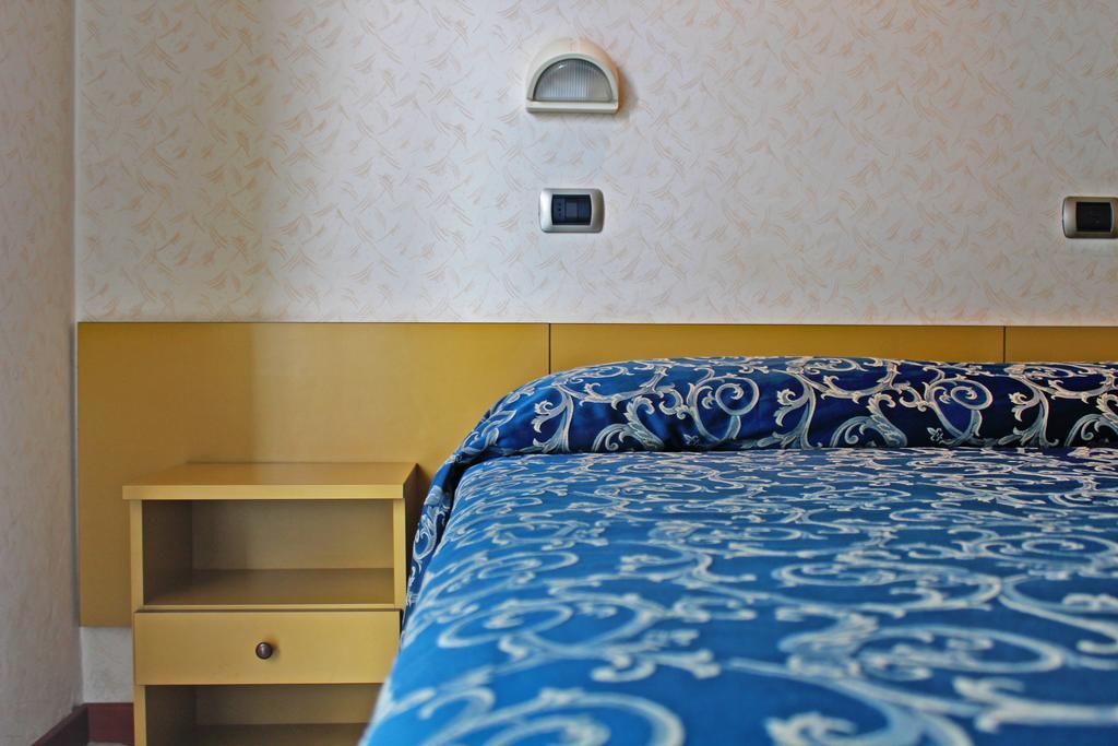 Hotel Royal Misano Adriatico Ngoại thất bức ảnh